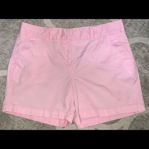 Vineyard Vines “EVERYDAY” shorts. Size 10 EUC